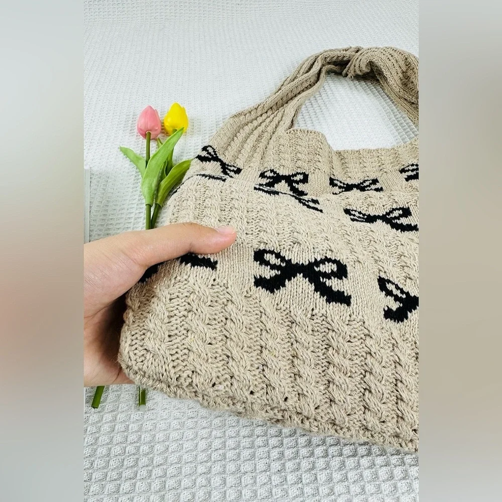 NEW Zenana Bow Knit Tote Bag Tan Black Coquette Chic Shoulder Bag - Picture 3 of 4